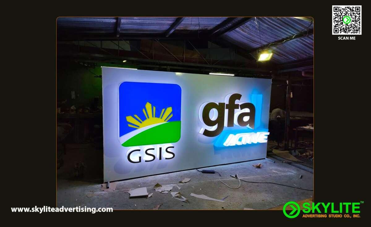 Acrylic Signage Maker